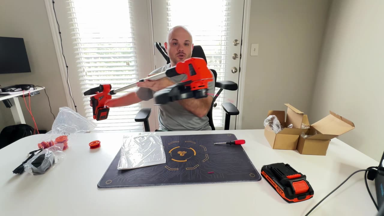 Unboxing & Assembly VARSK 20V 12" Cordless String Trimmer