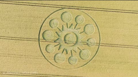Clash of the Crop Circles