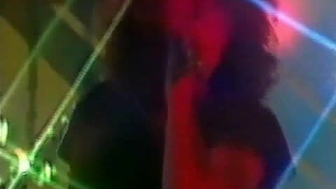 ACDC - Beating Around The Bush