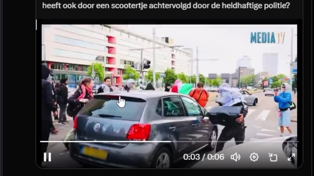 🚨 Rotterdam, Netherlands: Pro-Hams protester is thrown into the air