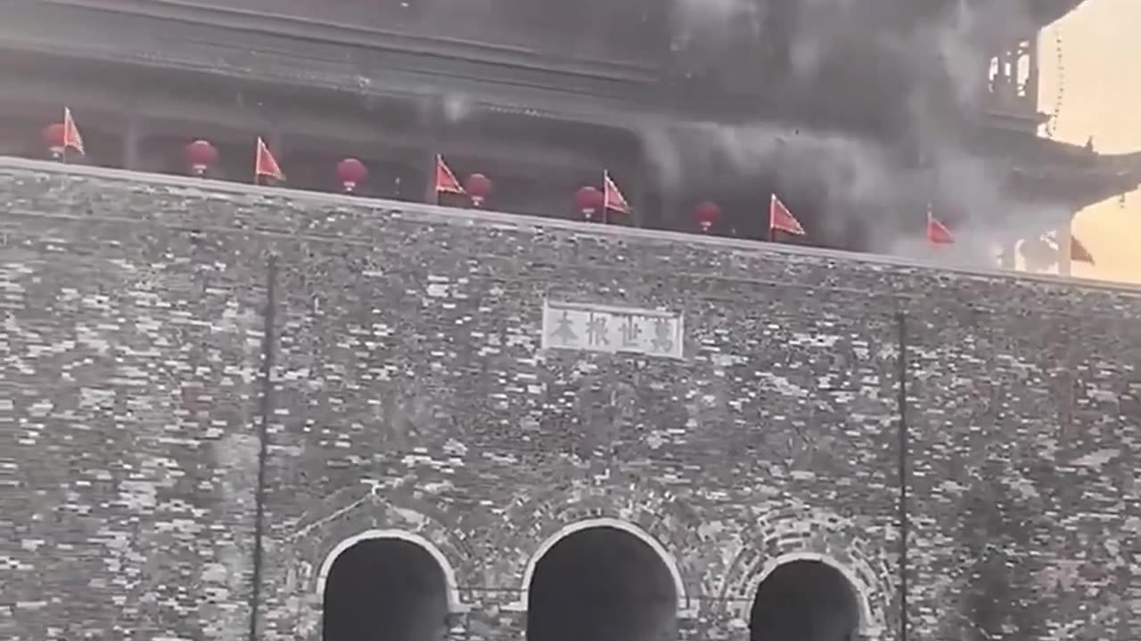 China Is Falling Apart