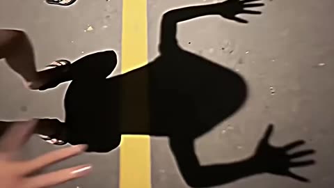 Normal Illusion VS The KING of Illusions – Unbelievable Skills! 🤯✨