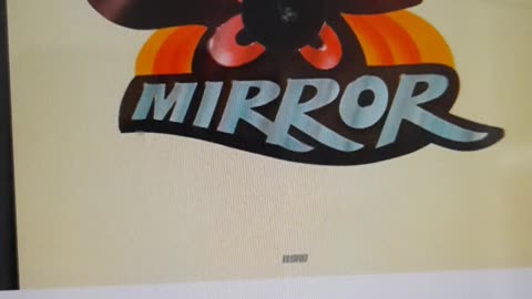 Evie - another from her Mirror album🏝