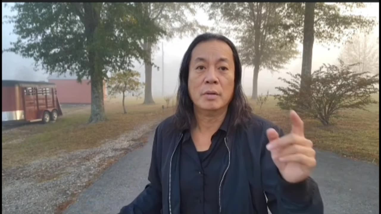 🙏 Put Your Problems in Perspective — Stay Grateful to God