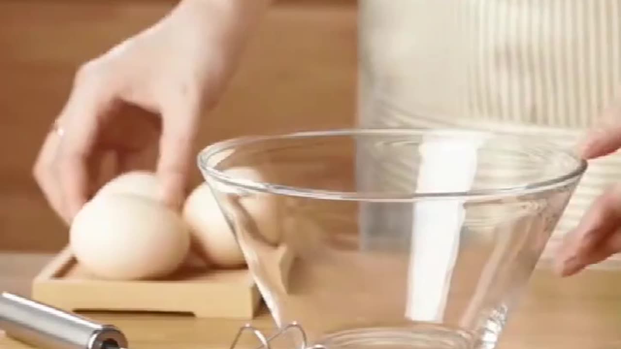 Household Semi-automatic Manual Egg Beater