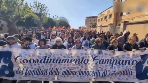 Massive anti-mafia march in Italy's Sicily Around 50,000 people gathered in Trapani, Sicily