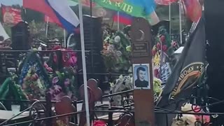 "Never Would Have Thought They Would Join the SMO"(Man Sees Friends in Town Cemetery for First Time)