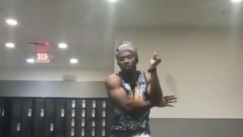 Using STEEL Nunchucks