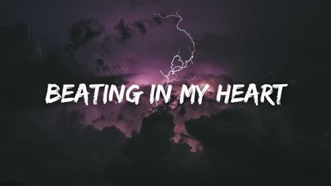 AC/DC - Thunderstruck (Lyrics)
