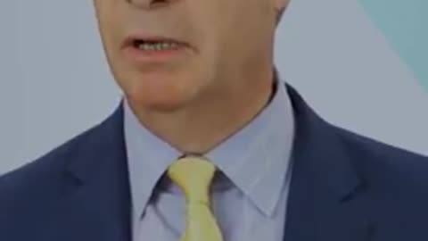 Nigel Farage - Essex Police bussing antifa in