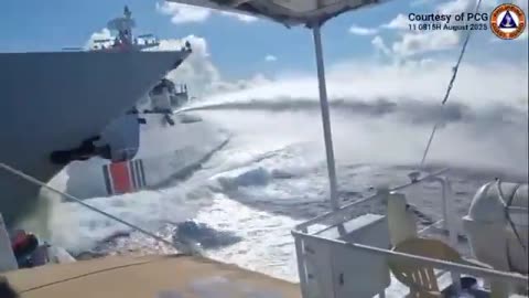 NEW - Chinese vessels crash into each other while chasing a Filipino patrol boat