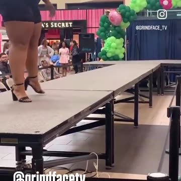 Her shoes said THATS ENOUGH 🤣🤣