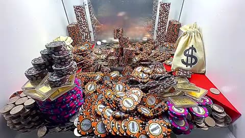 Super risky game high limit coin pusher