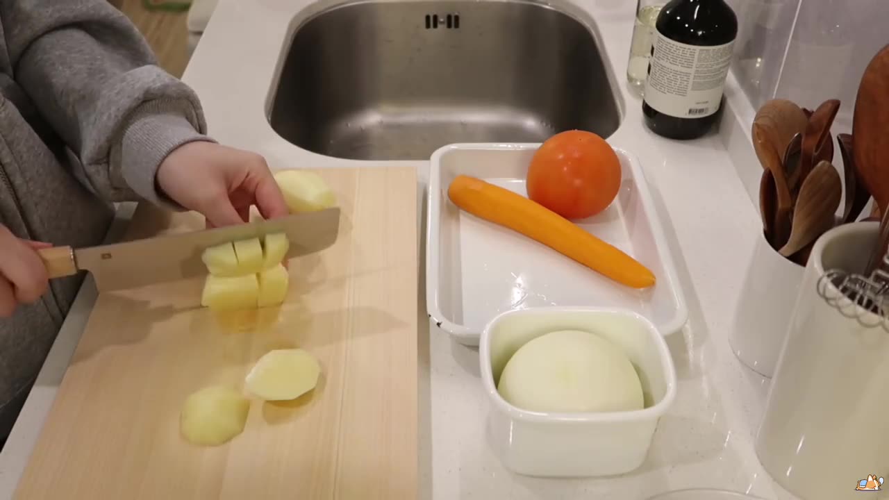 VLOG A Soft Spring Day With Bread Making and Dinner Prep