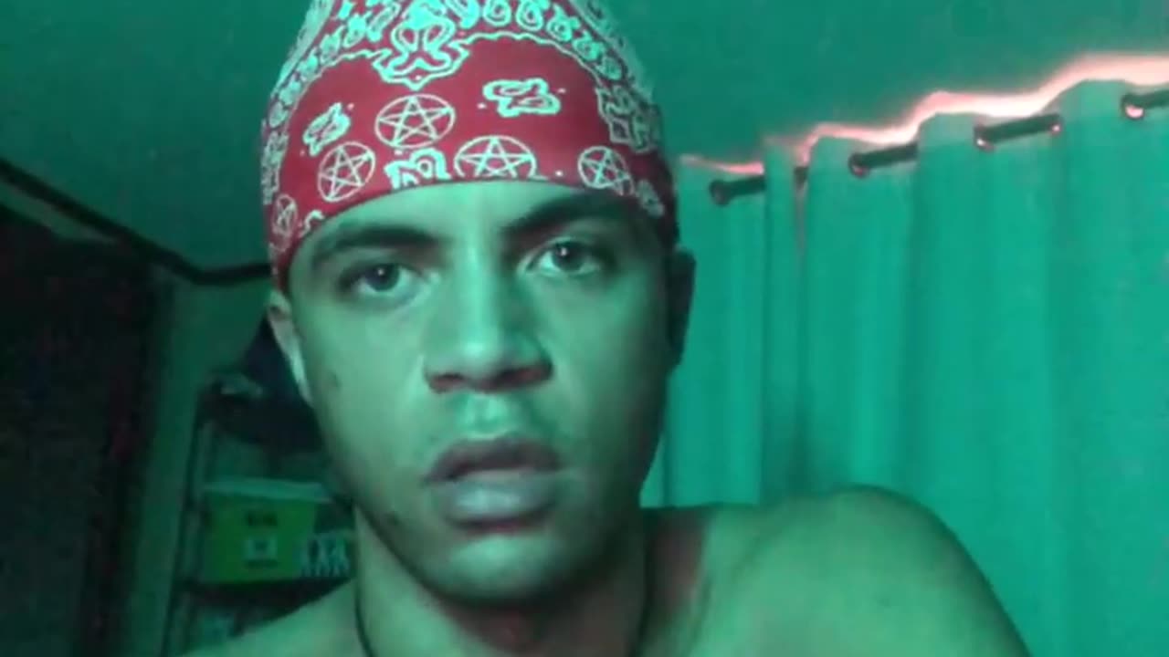 Things aren’t going well. Hope I find a GOOD GUY. #GayGuyProblems #JoeWinko #JoeWinko4Ever