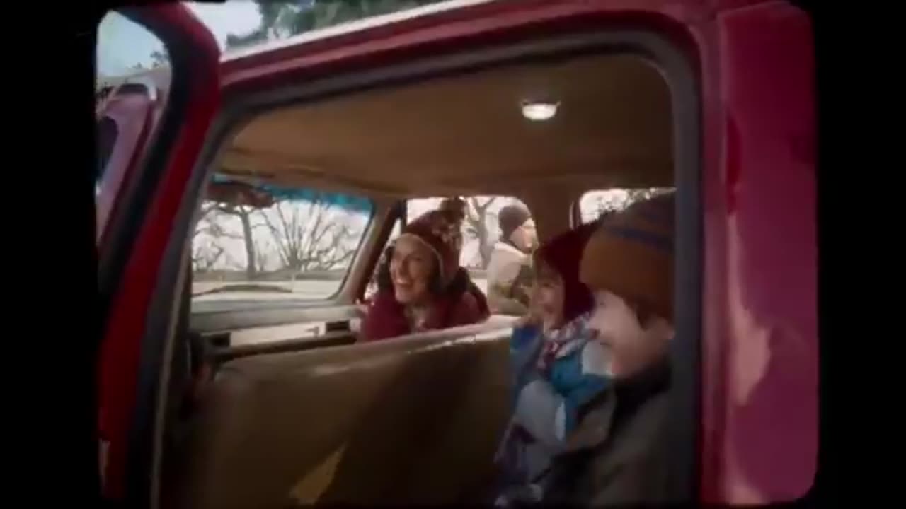 WOW! Chevrolet🚘 is Being PRAISED Nationwide for Releasing a Christmas Ad About the AMERICAN FAMILY & Where REAL Americans🇺🇸Live🏡🐕