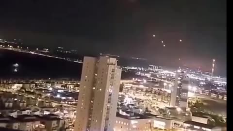 Boom 💥 Heavy Rains in Israel From Iran 🎶