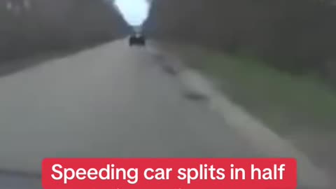 Speeding car splits in half during police stop #policechase #policestop