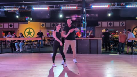 West Coast Swing @ Electric Cowboy with Wes Neese 20250907 193000721