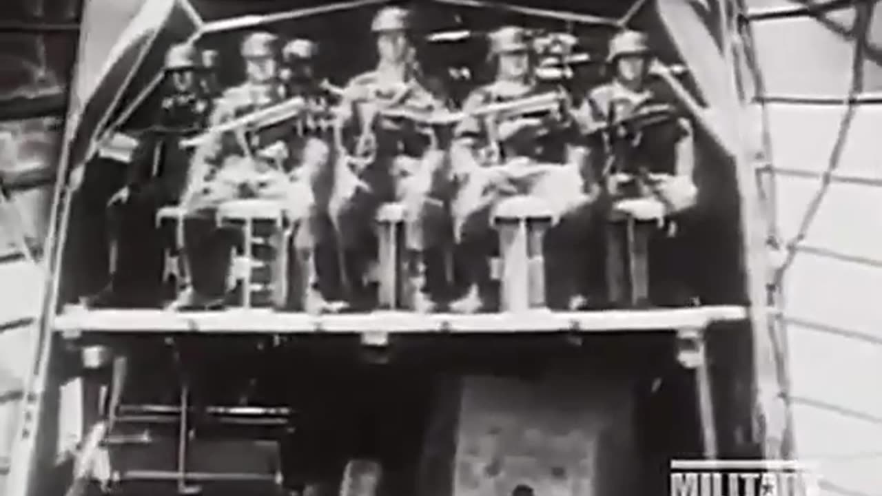 Wings of the Luftwaffe (6_14) _ Me 323 - Gigant(480P)