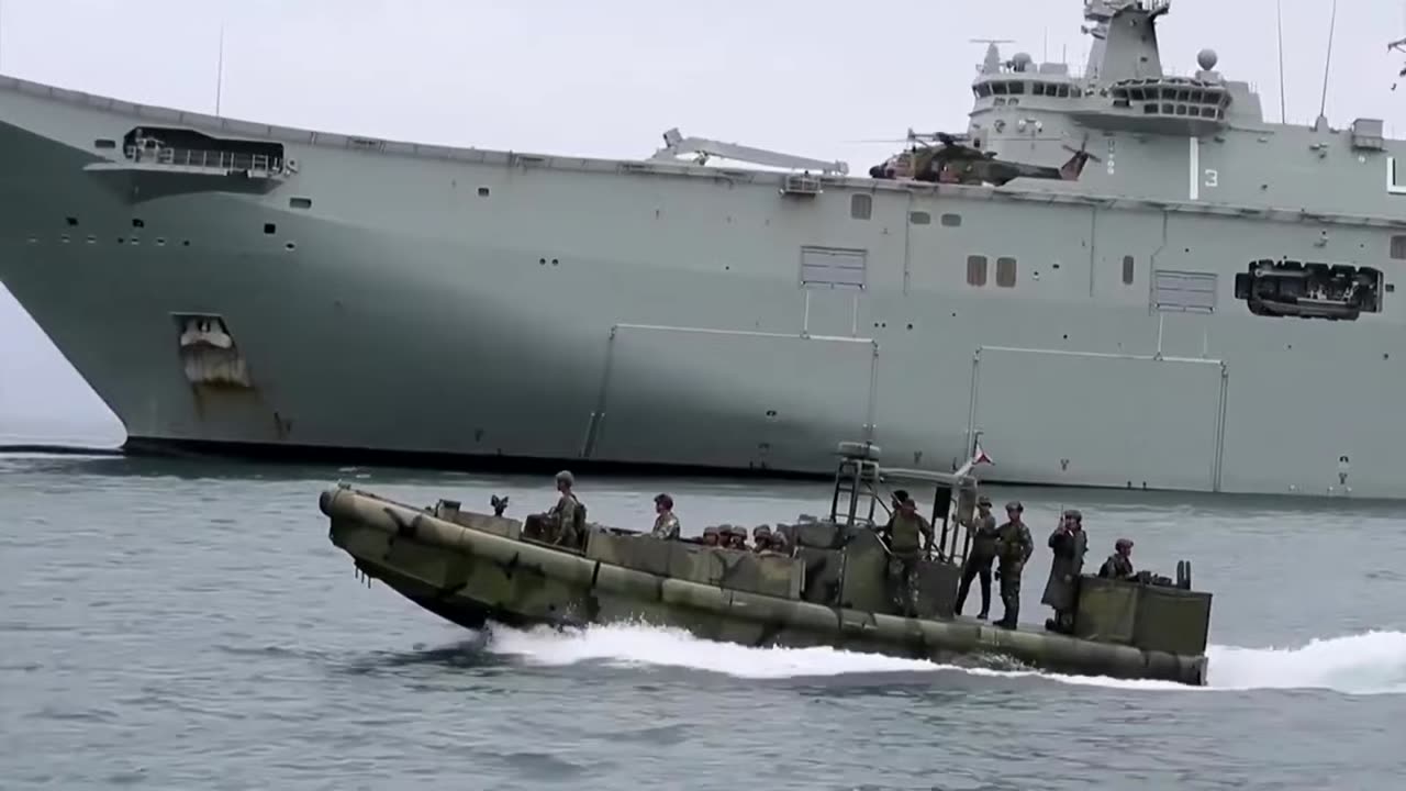 US Marines Join Forces with Philippine Troops to Defend Key Islands