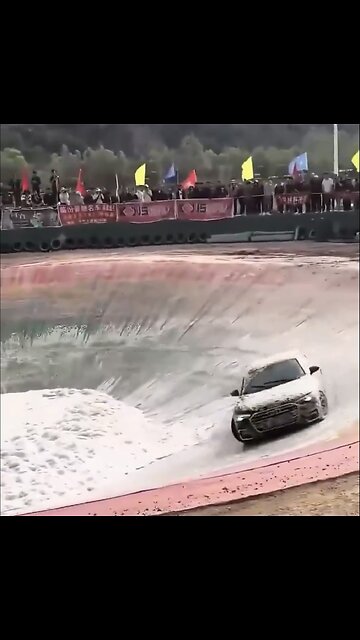 BMW SEDAN🎬🚖🏅VS AUDI SEDAN IN SLIPPERY DRIVE CHALLENGE 🏵️🚘🏆💫