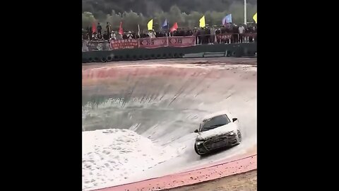 BMW SEDAN🎬🚖🏅VS AUDI SEDAN IN SLIPPERY DRIVE CHALLENGE 🏵️🚘🏆💫
