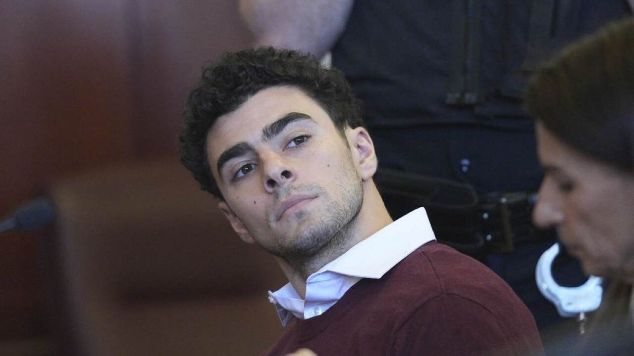 Lefty Hero Luigi Mangione Charged With A Crime That Makes Him Eligible For The Death Penalty