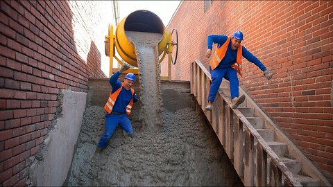 Insane Worker Fails Caught on Camera – You Won’t Believe #7!💥