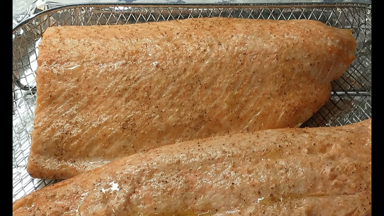 ELLIS'S AIR FRYER SALMON