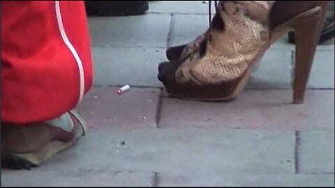 Cigarette crushing from street 2025-09-26
