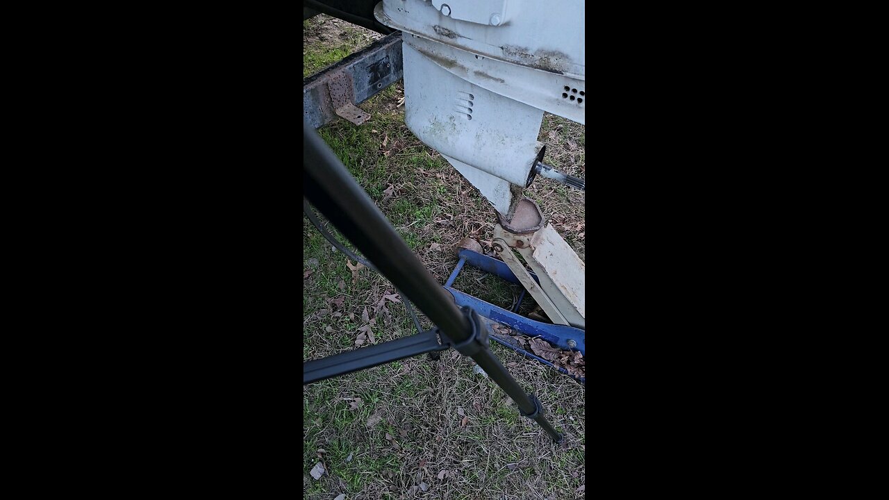 85 horse engine removal