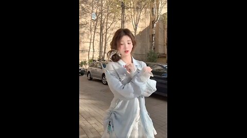 Cute Girl Dance 🎶💃
