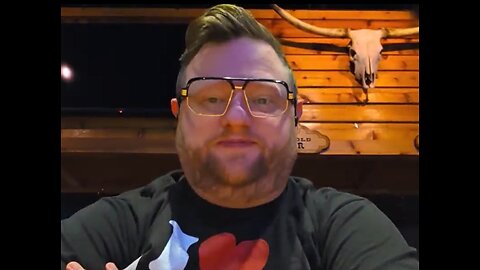 IP2 Stories - Burger Picked On At a Restaurant