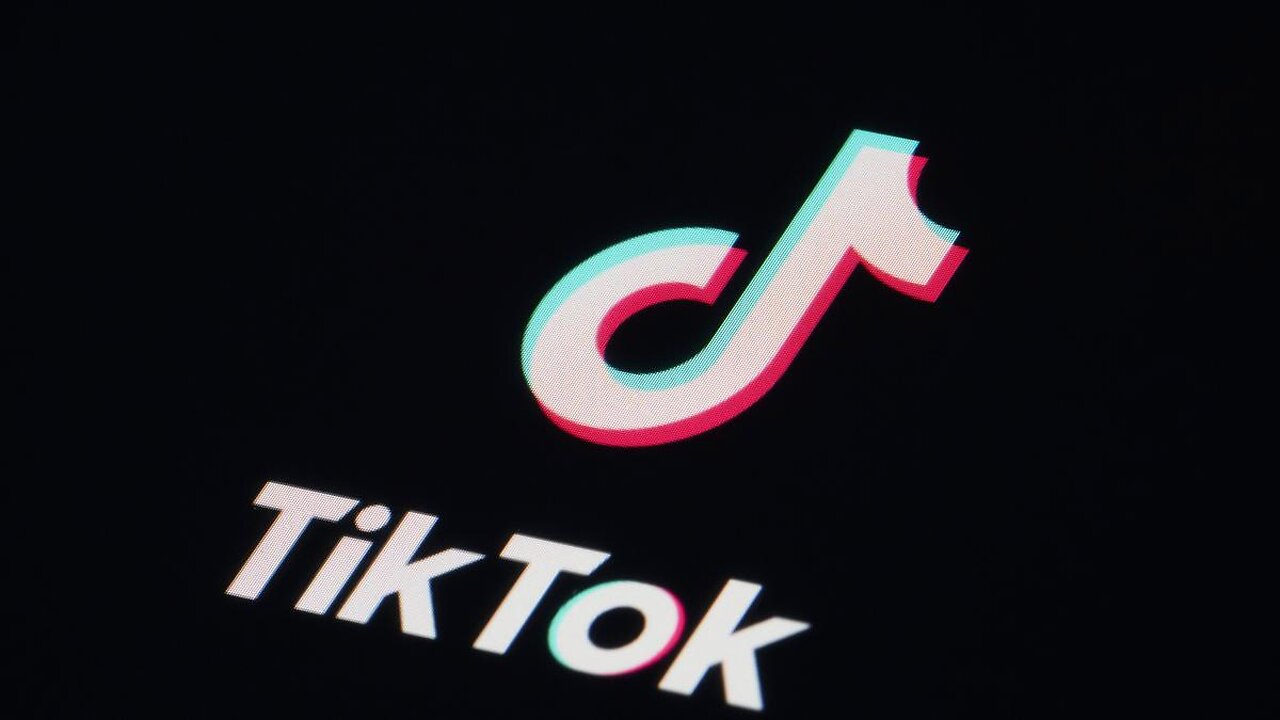 Trump TikTok Sale Deal to Come Before Saturday Deadline
