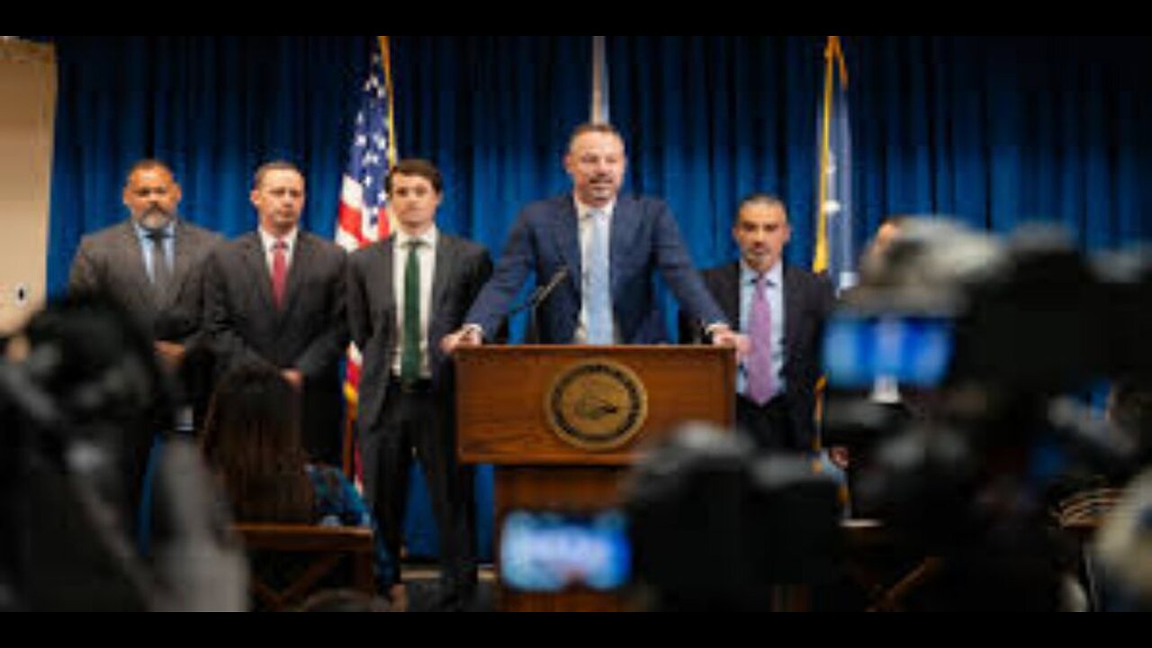 White House Labels Somali Fraud in Minnesota as the ‘Biggest Theft of Taxpayer Dollars