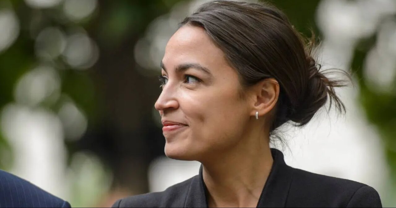 AOC Sparks 2028 Rumors After Not Pursuing Key Spot on House Committee
