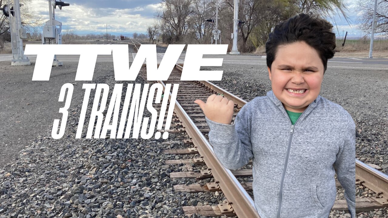 Train Tracking BNSF 2x1 Grain, 3x2 Tankers and 2x0 Grain