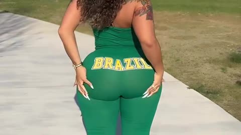 🍑 Brazilian Big Booty 💯🔥