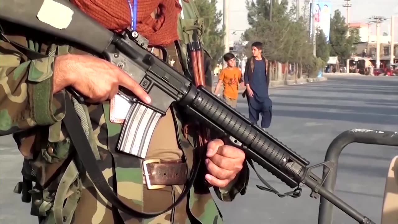 Taliban frees British couple after Qatar mediation, official says