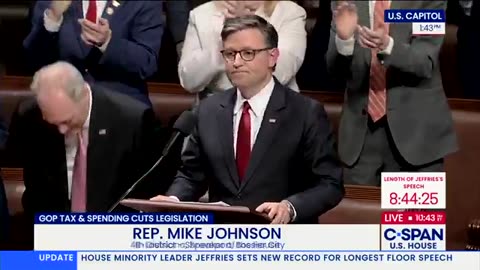 Speaker Johnson makes a CLOWN out of Democrat leader — and everyone cheers