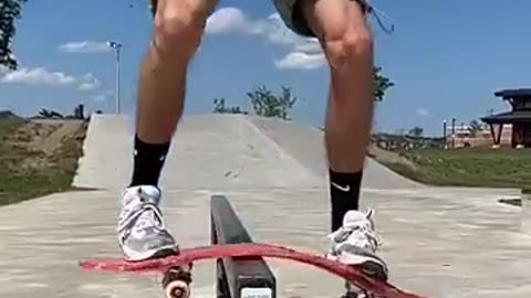 Trending: World’s HOTTEST Skateboard EVER!!