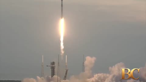 SpaceX sends 28 Starlink satellites into orbit, completes 400th Falcon 9 droneship landing at sea