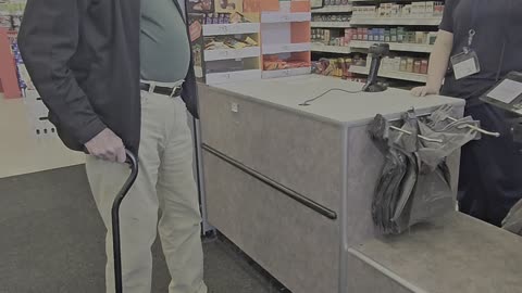 Customer Harasses Walgreens Cashier Until Bystander Steps In