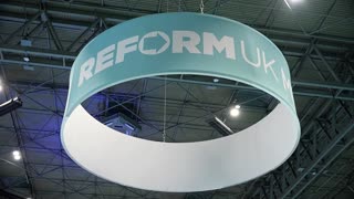 Reform's Farage vows to make 'Britain great again'