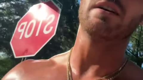 sexy man - speed reader