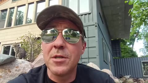 “Nato and the globalists are trying to kill us all by starting shit with Russia.