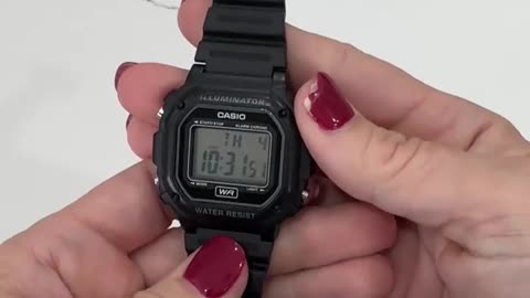 Casio F108WH Men’s Digital Watch – LED Light, Stopwatch & 7-Year Battery
