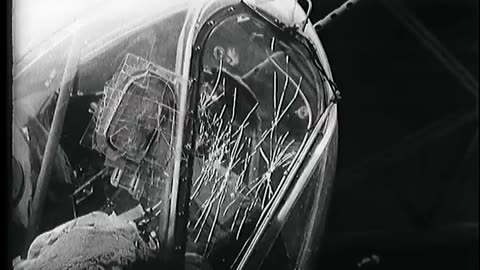 HEROES OF THE 8TH AIR F... - HEROES OF THE 8TH AIR FORCE [FLYING FORTRESSES FINISH FIRST - 18-cs-755