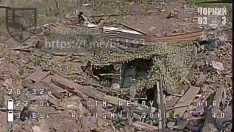 Ukrainians Clearing Russian Infantry Positions Near Klischiivka